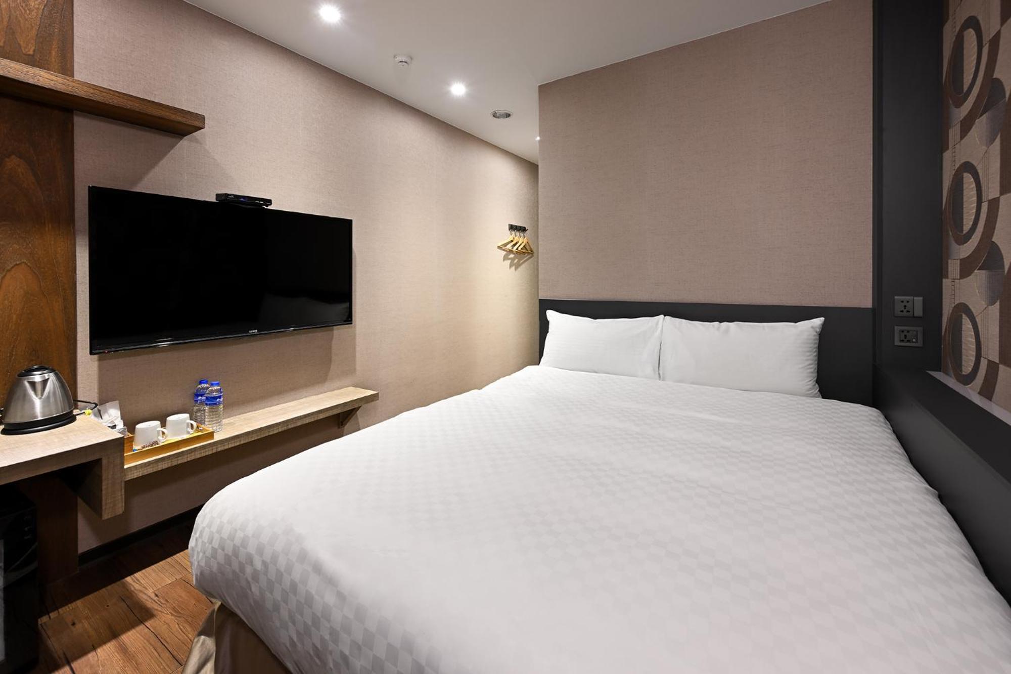 綺樂文旅 康定館 Le Room Hotel Kangding Taipei Exteriör bild
